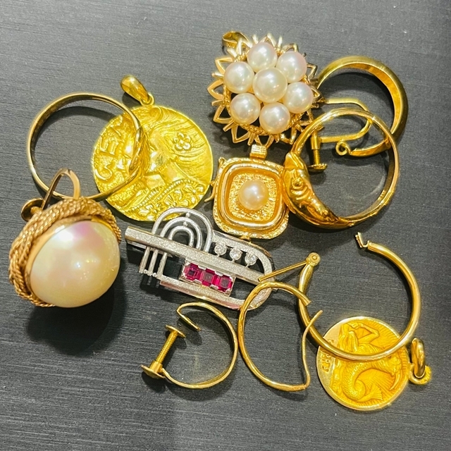 金・プラチナ買取 商品券買取 津山瓦版を見た方の限定価格掲載中！津山市でブランド品・腕時計・金貨などの買取・質預かりなら質屋の中島へお任せください！2025年3月8日限定価格　m