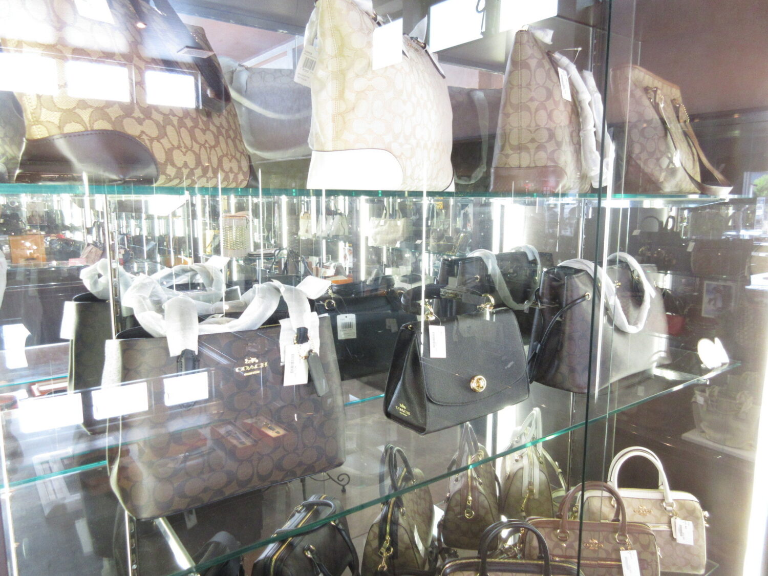 ★COACHのバッグや財布、買い取ります！　津山市　質屋の中島　買取　質屋　T