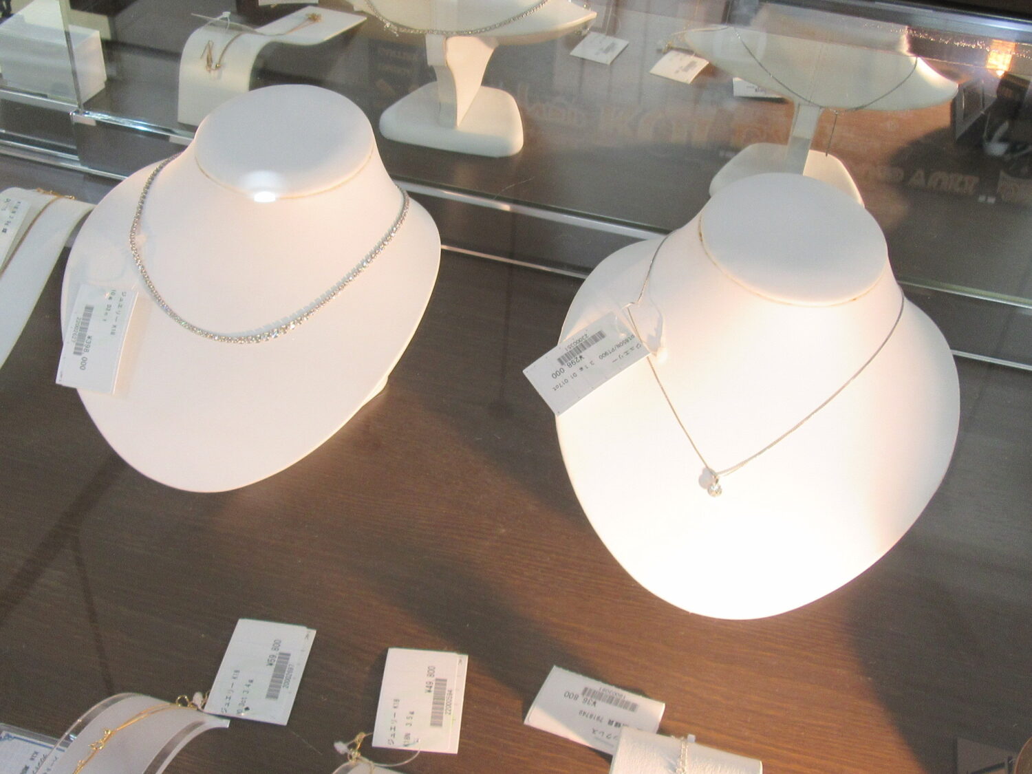 金・プラチナ製品買い取ります！　質の中島　津山市　質屋　買取り　T
