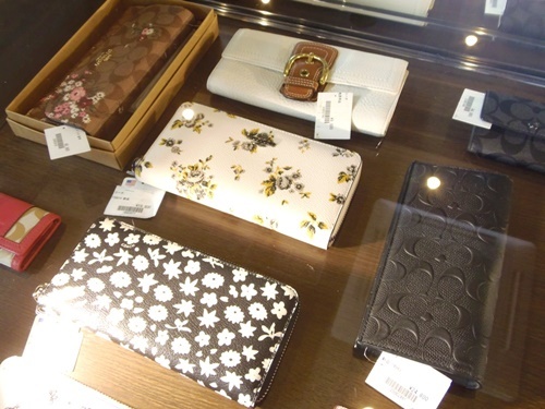 COACH コーチ 財布、買い取りいたします！　津山市の質屋「質屋の中島」