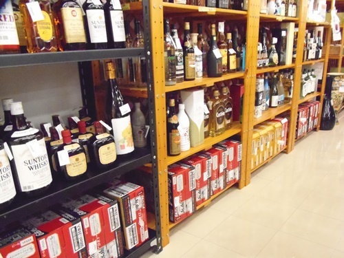 ビール、お酒の販売をしております！　ｍ