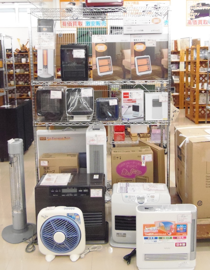 ストーブやファンヒーターなど、暖房器具を入荷しました！