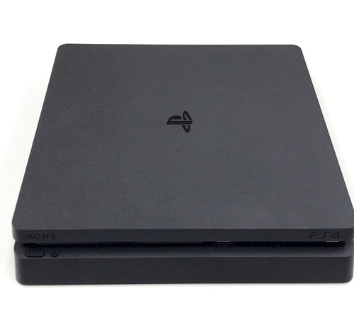 PlayStation 4 本体、買い取りいたします！　津山市の質屋 ｍ