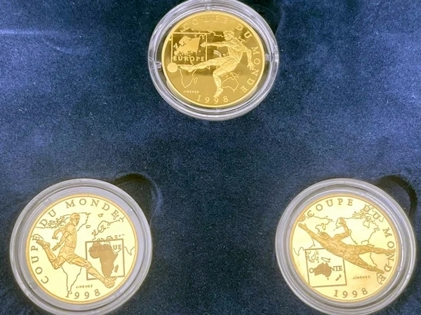 金・プラチナ買取 金貨買取 津山瓦版を見た方の限定価格掲載中！ 津山市で金券・腕時計・ジュエリーなどの買取・質預かりなら質屋の中島へお任せください！2025年8月24日限定価格 M