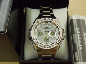 G-SHOCK GST-W110D ホワイト文字盤　美品　買取いたしました。津山,岡山